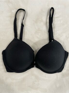 Victorias Secret Body by Victoria Padded Push Up Black Bra (34D)